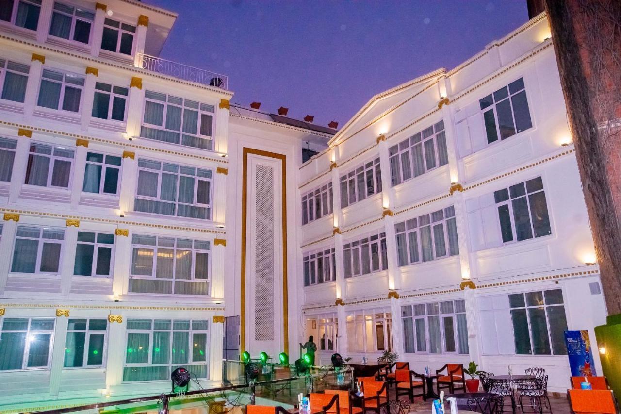Durbar Hotel & Residence Kathmandu Exterior photo