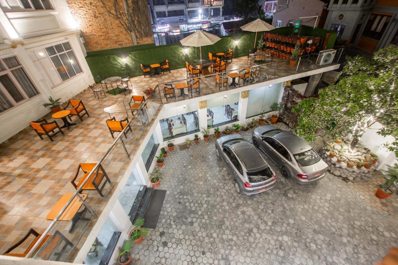 Durbar Hotel & Residence Kathmandu Exterior photo