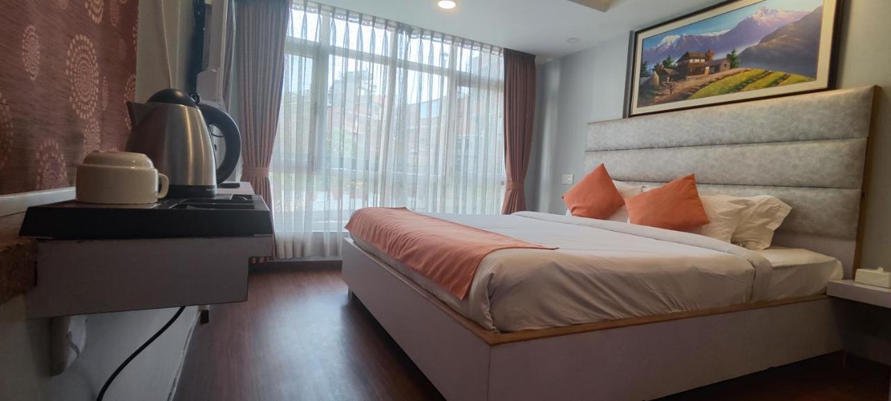 Durbar Hotel & Residence Kathmandu Exterior photo