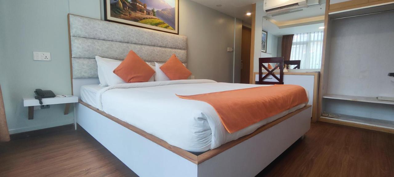 Durbar Hotel & Residence Kathmandu Exterior photo