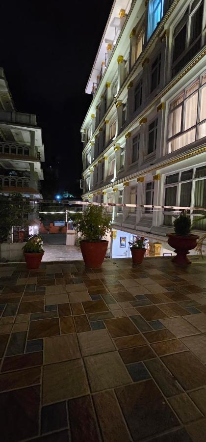Durbar Hotel & Residence Kathmandu Exterior photo