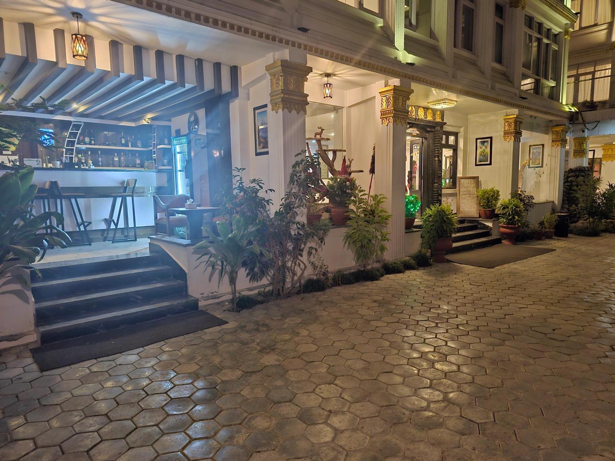 Durbar Hotel & Residence Kathmandu Exterior photo