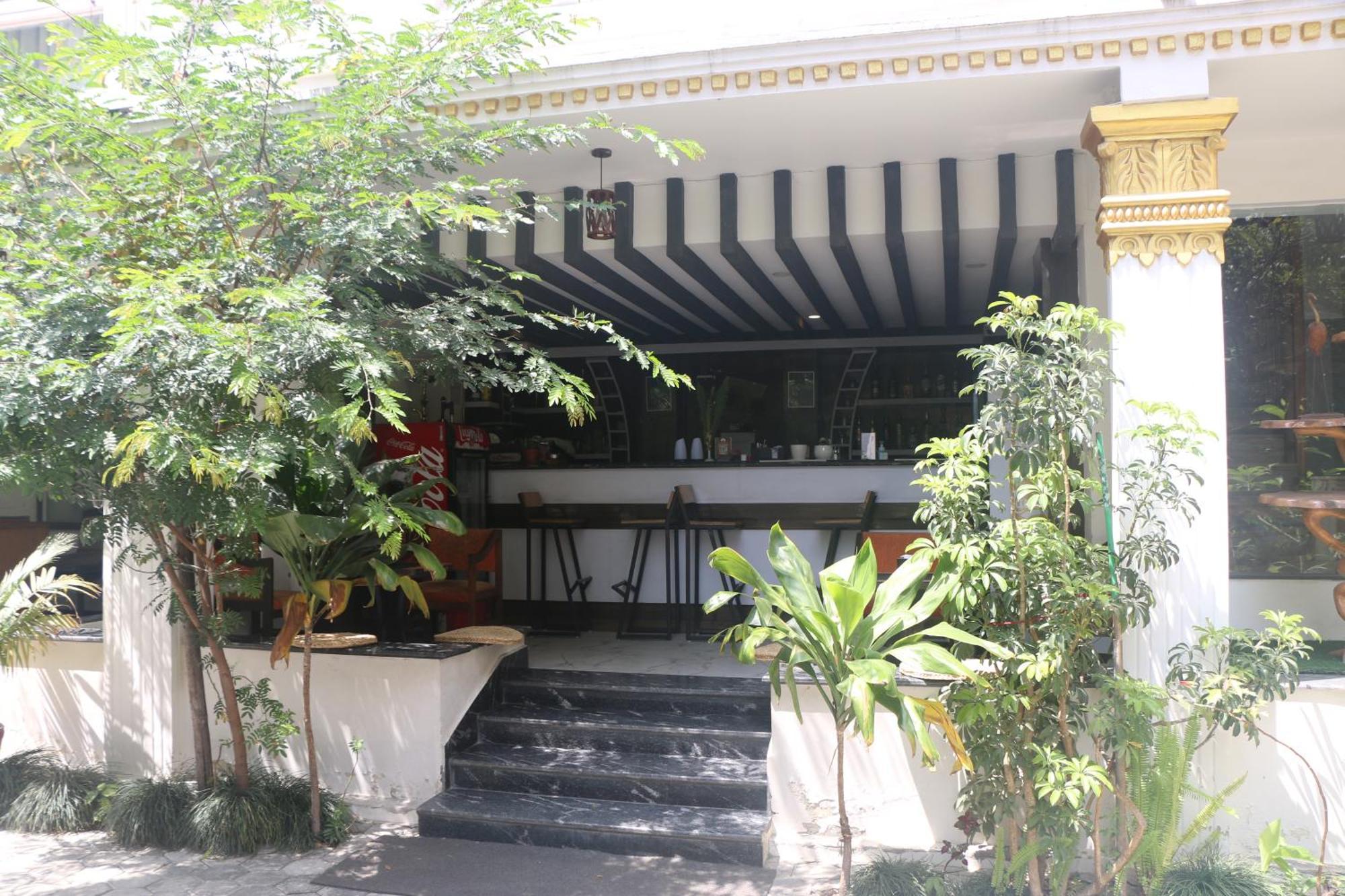 Durbar Hotel & Residence Kathmandu Exterior photo